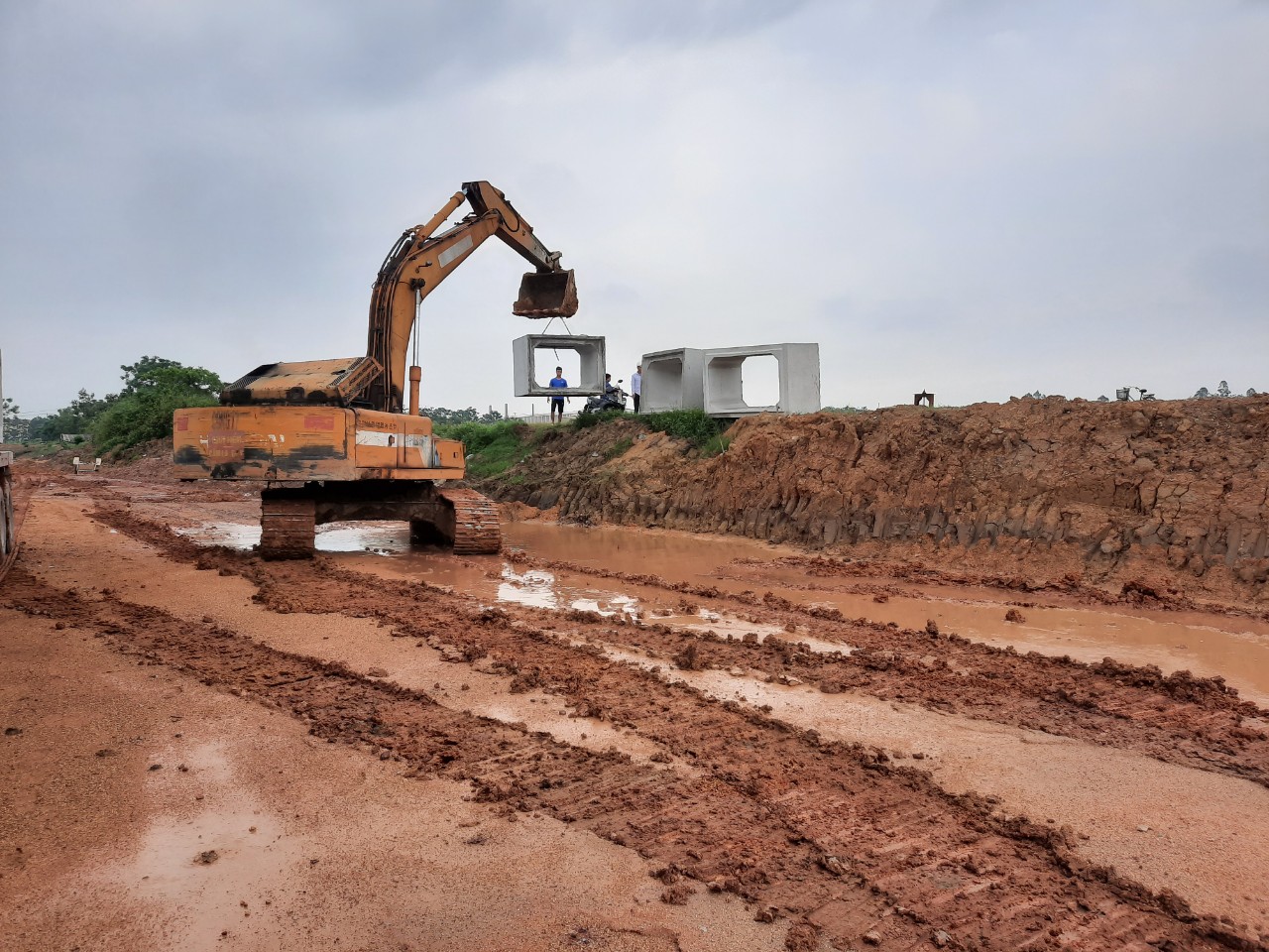 lắp đặt cống hộp bê tông